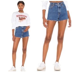 Levi’s premium denim shorts ribacage jean shorts high rise button fly Size 30